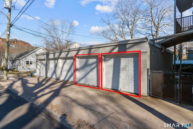 53 Canner Street APT 4, New Haven, CT 06511