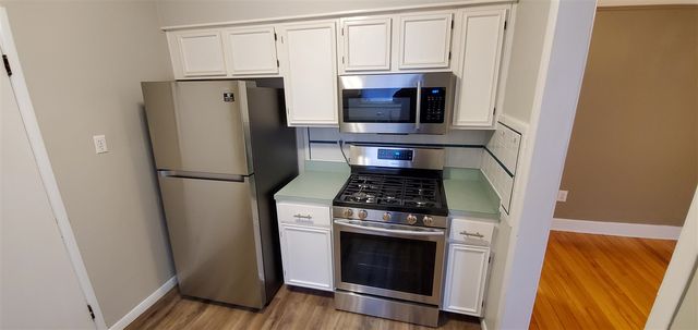 907 E Fifth Street, Royal Oak, MI 48067