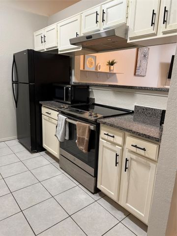 2500 E Park Boulevard W5, Plano, TX 75074