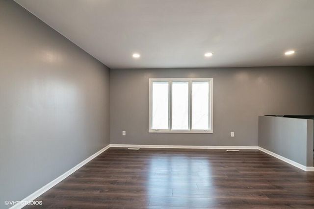 7641 Juniper Avenue, Gary, IN 46403