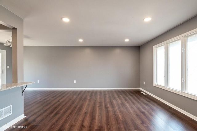 7641 Juniper Avenue, Gary, IN 46403