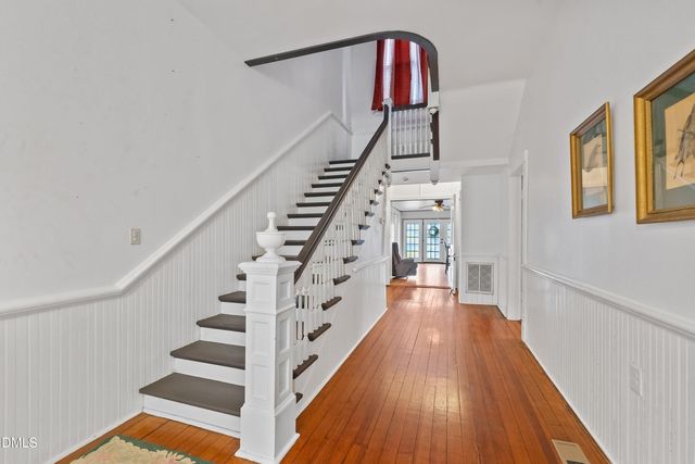 401 N Main Street, Louisburg, NC 27549