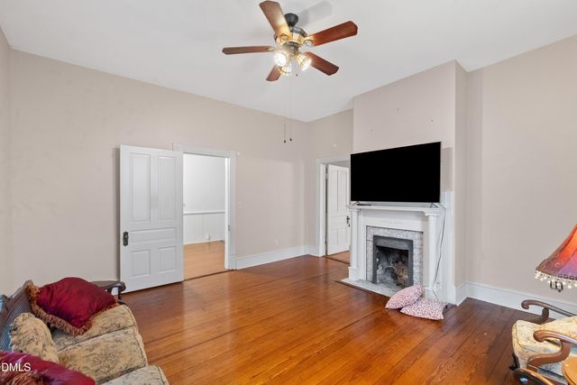 401 N Main Street, Louisburg, NC 27549