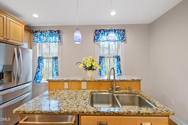 401 N Main Street, Louisburg, NC 27549