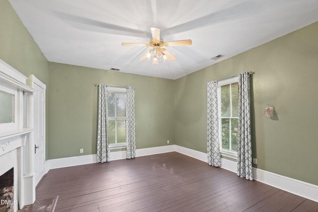 401 N Main Street, Louisburg, NC 27549