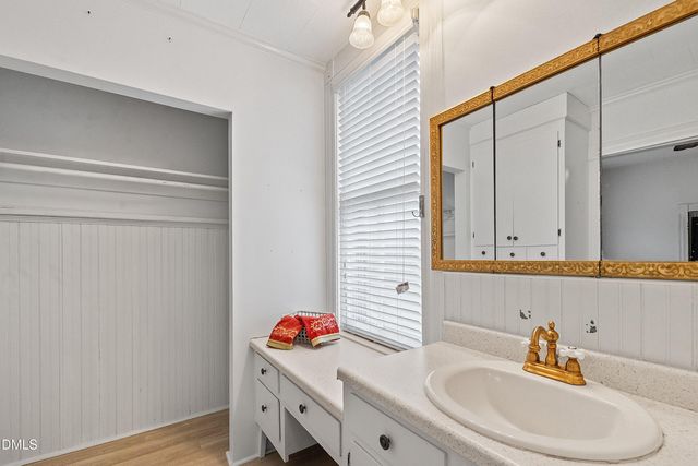 401 N Main Street, Louisburg, NC 27549