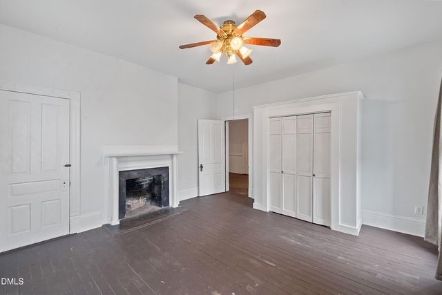 401 N Main Street, Louisburg, NC 27549