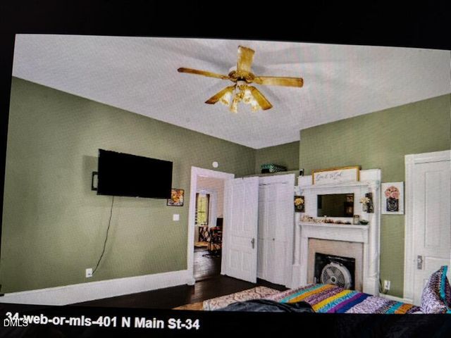 401 N Main Street, Louisburg, NC 27549