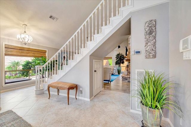 1810 Barleton Way, Houston, TX 77058