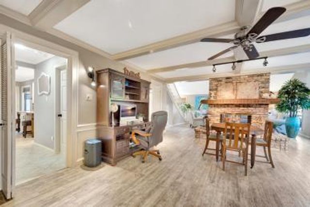 1810 Barleton Way, Houston, TX 77058