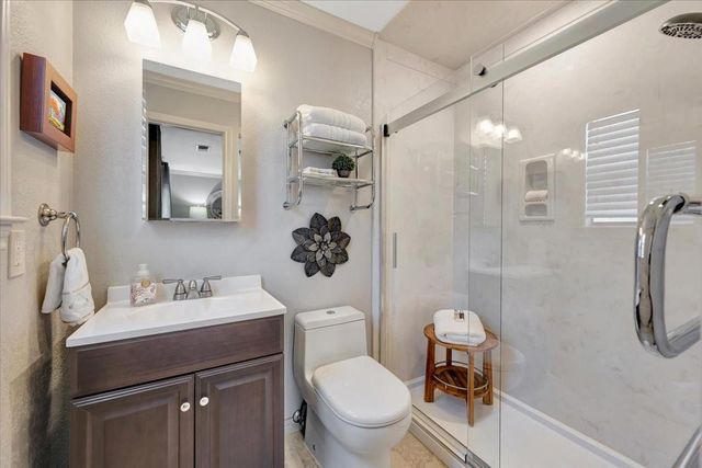1810 Barleton Way, Houston, TX 77058