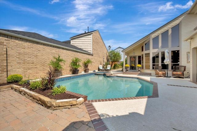 1810 Barleton Way, Houston, TX 77058