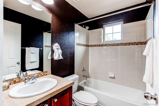 3561 Yosemite Street, Denver, CO 80238