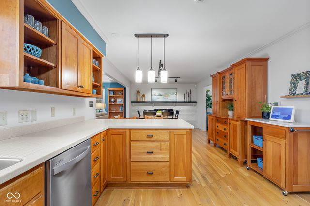 4123 N Riverside Drive, Columbus, IN 47203