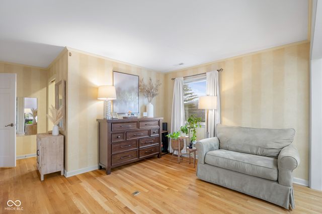 4123 N Riverside Drive, Columbus, IN 47203