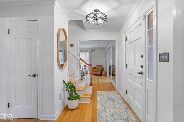 4123 N Riverside Drive, Columbus, IN 47203