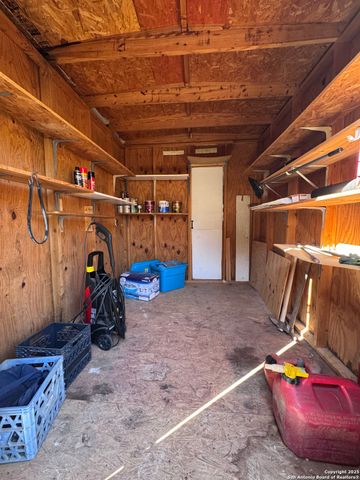 745 Trail Crest, Canyon Lake, TX 78133