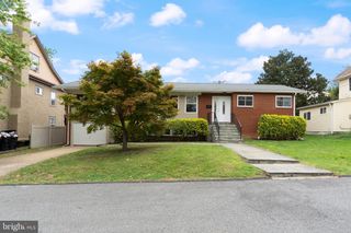 2311 N DINWIDDIE ST, Arlington, VA 22207