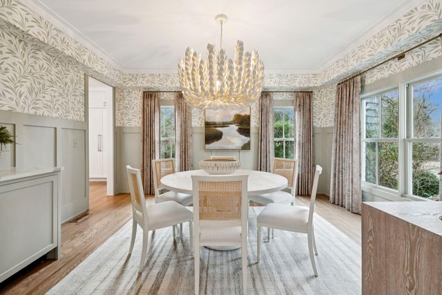 913 Paul Revere Drive, Charleston, SC 29412