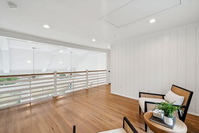 913 Paul Revere Drive, Charleston, SC 29412