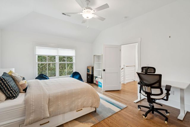 913 Paul Revere Drive, Charleston, SC 29412