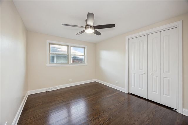 5504 Oak Center Drive, Oak Lawn, IL 60453
