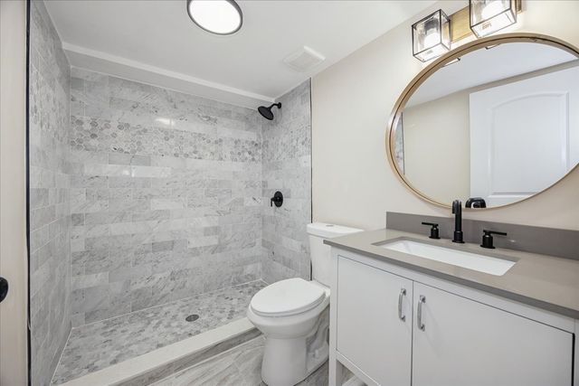 5504 Oak Center Drive, Oak Lawn, IL 60453