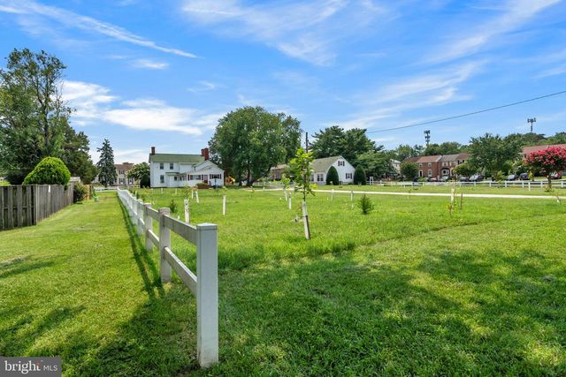 8650 HEAD HARBOUR, Pasadena, MD 21122