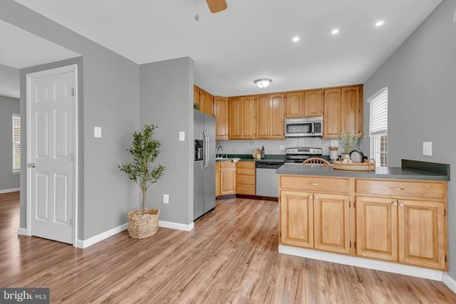 8650 HEAD HARBOUR, Pasadena, MD 21122