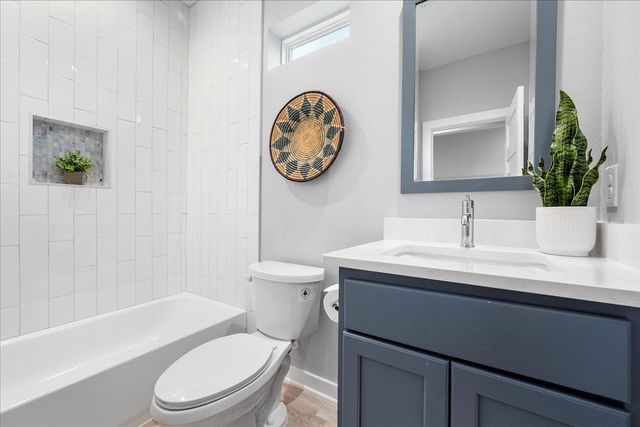 1149 Ebert Ave D, Austin, TX 78721