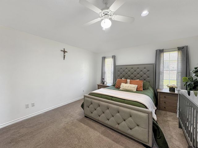 619 Winchester Dr., Chandler, TX 75758
