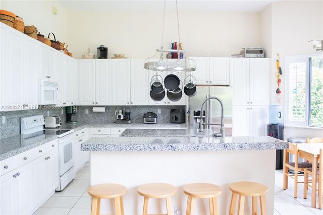 7645 SW 193rd Lane, Cutler Bay, FL 33157