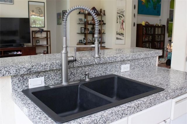 7645 SW 193rd Lane, Cutler Bay, FL 33157