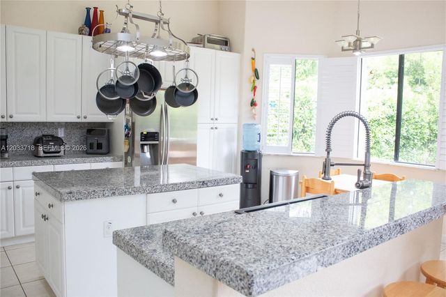 7645 SW 193rd Lane, Cutler Bay, FL 33157