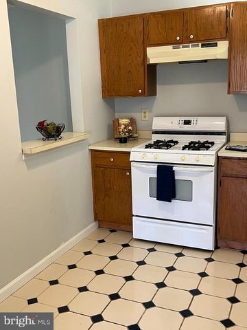 58 IROQUOIS DRIVE, Galloway, NJ 08205