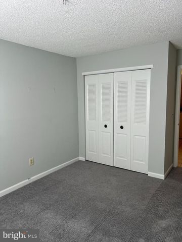 58 IROQUOIS DRIVE, Galloway, NJ 08205