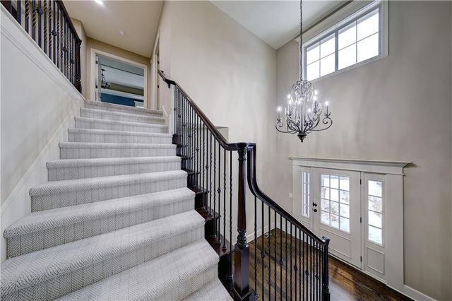 16524 Lucille Street, Overland Park, KS 66221