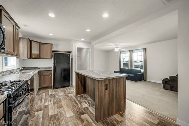 348 Robin Drive, Elyria, OH 44035