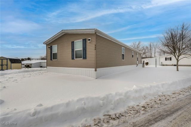 348 Robin Drive, Elyria, OH 44035