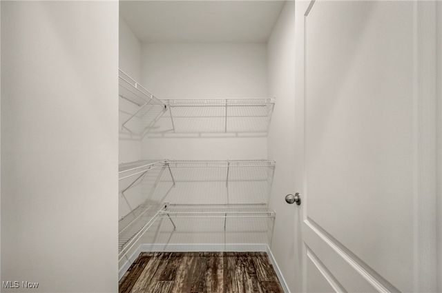 348 Robin Drive, Elyria, OH 44035