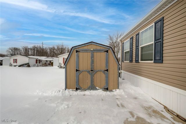 348 Robin Drive, Elyria, OH 44035