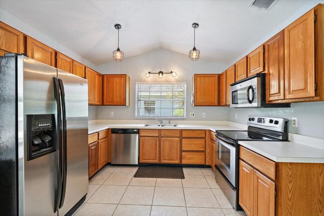 4732 MEADOWVIEW CIRCLE, Sarasota, FL 34233