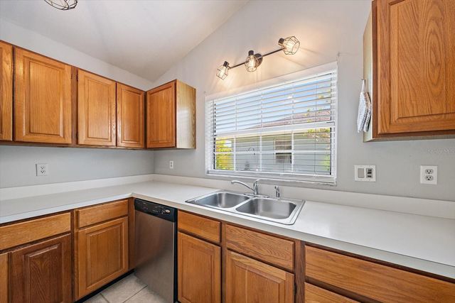 4732 MEADOWVIEW CIRCLE, Sarasota, FL 34233