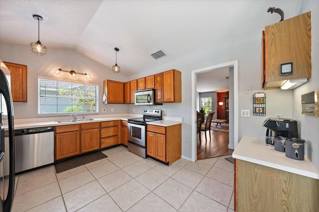 4732 MEADOWVIEW CIRCLE, Sarasota, FL 34233