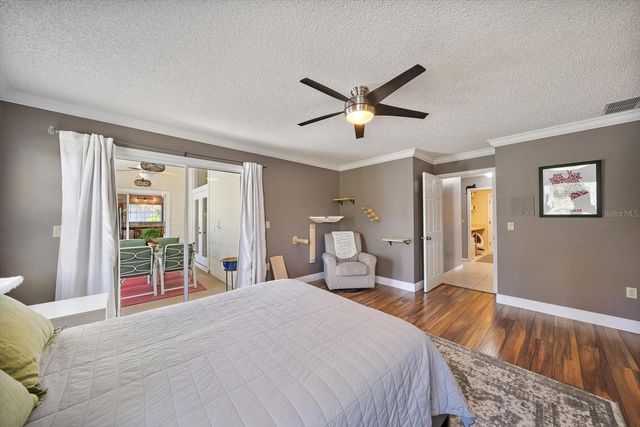 4732 MEADOWVIEW CIRCLE, Sarasota, FL 34233