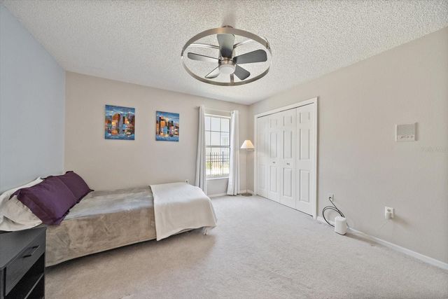 4732 MEADOWVIEW CIRCLE, Sarasota, FL 34233