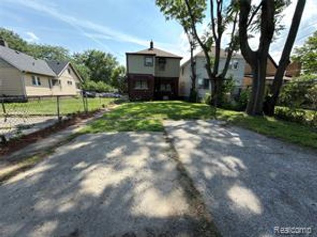 15 Forest Street, River Rouge, MI 48218