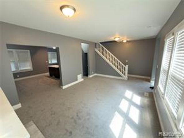 15 Forest Street, River Rouge, MI 48218