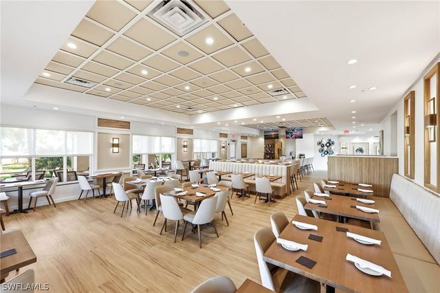 8664 Genova CT, Naples, FL 34114