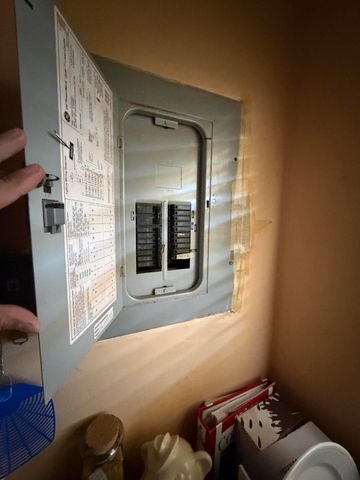 906 SW 9th Street Circle 207, Boca Raton, FL 33486